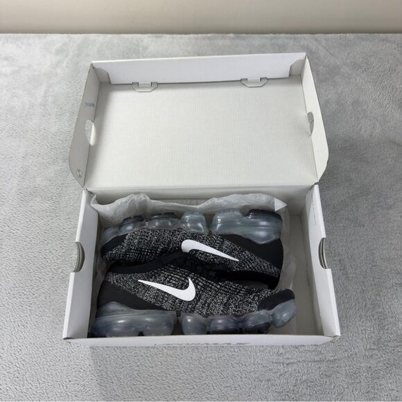 Nike Air Vapormax Flyknit 3 Oreo Black Gray Size 8.5 - Picture 11 of 15